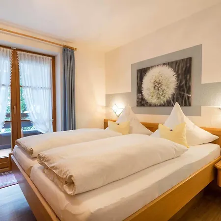 Landhaus Barbara Ferienwohnungen Oberstdorf Buitenkant foto