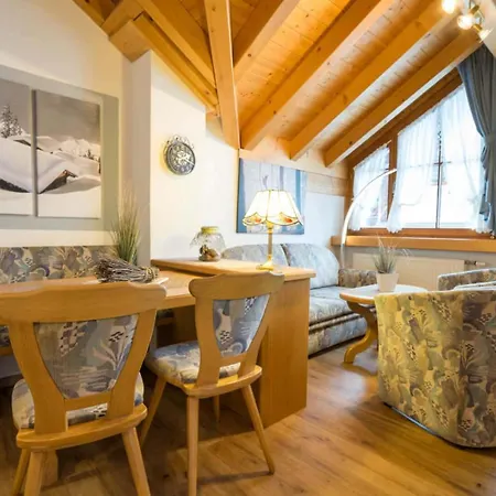 Landhaus Barbara Ferienwohnungen Oberstdorf Buitenkant foto