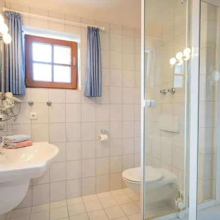 Landhaus Barbara Ferienwohnungen Oberstdorf Buitenkant foto