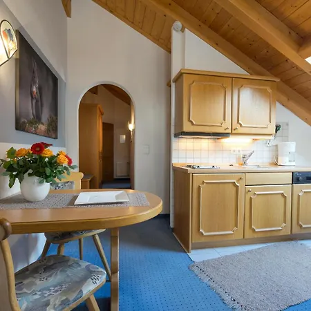Landhaus Barbara Ferienwohnungen Oberstdorf Buitenkant foto