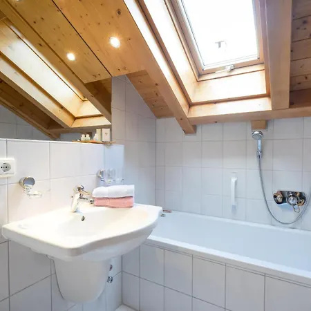 Landhaus Barbara Ferienwohnungen Oberstdorf Buitenkant foto
